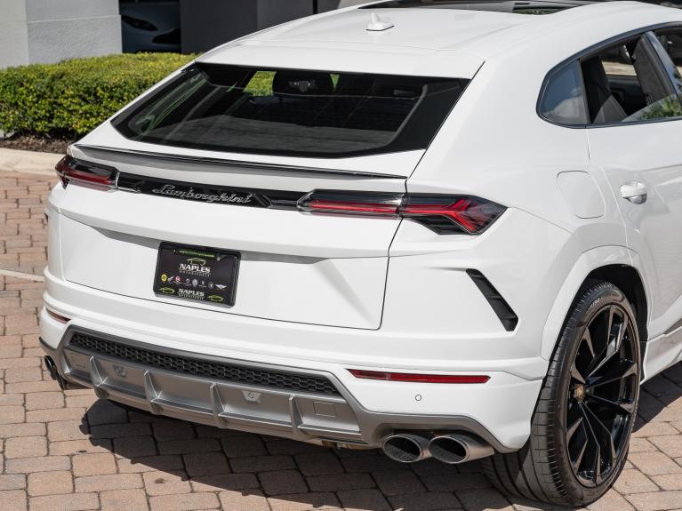 Used 2022 Lamborghini Urus for sale Sold at Naples Motorsports Inc - Morgan of Naples in Naples FL 34104 4