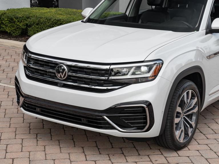 Used 2022 Volkswagen Atlas 3.6L V6 SEL Premium R-Line for sale Sold at Naples Motorsports Inc - Morgan of Naples in Naples FL 34104 5