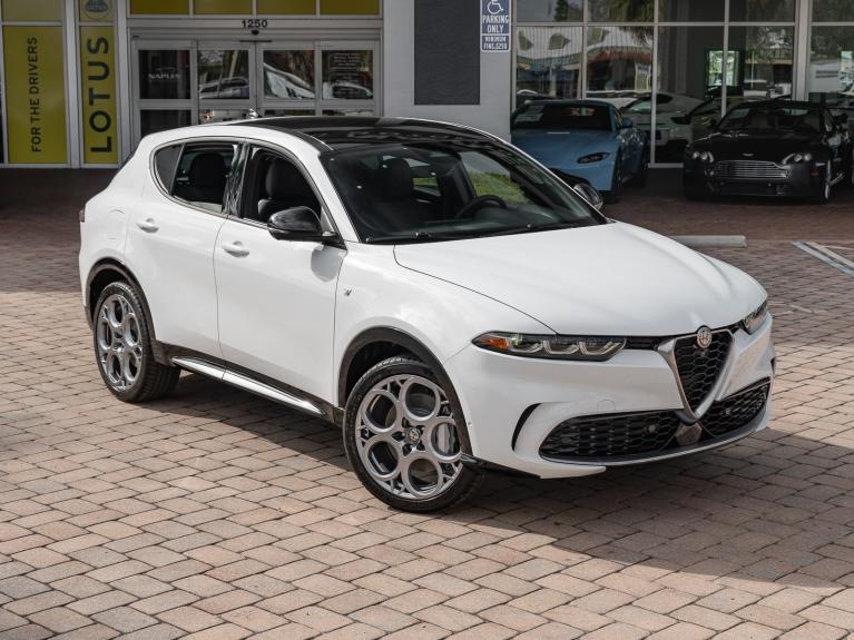 New 2024 Alfa Romeo Tonale Ti for sale Sold at Naples Motorsports Inc - Morgan of Naples in Naples FL 34104 6