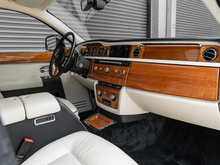 Used 2015 Rolls-Royce Phantom for sale Sold at Naples Motorsports Inc - Morgan of Naples in Naples FL 34104 3