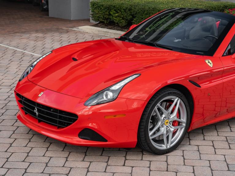 Used 2018 Ferrari California T for sale Sold at Naples Motorsports Inc - Morgan of Naples in Naples FL 34104 4