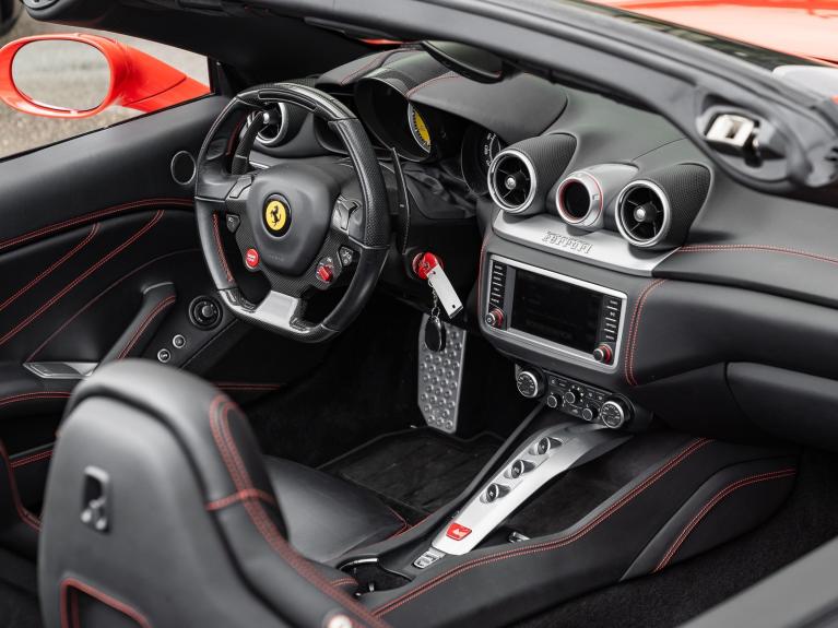 Used 2018 Ferrari California T for sale Sold at Naples Motorsports Inc - Morgan of Naples in Naples FL 34104 5