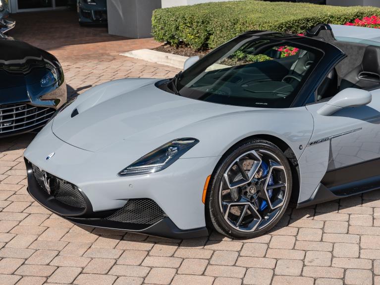 Used 2023 Maserati MC20 Cielo for sale Sold at Naples Motorsports Inc - Morgan of Naples in Naples FL 34104 5
