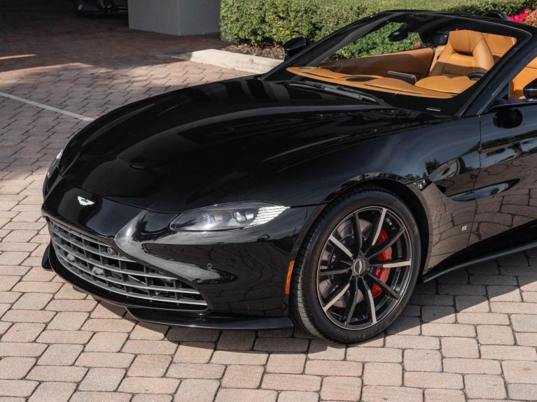 Used 2021 Aston Martin Vantage for sale $139,995 at Naples Motorsports Inc - Morgan of Naples in Naples FL 34104 5