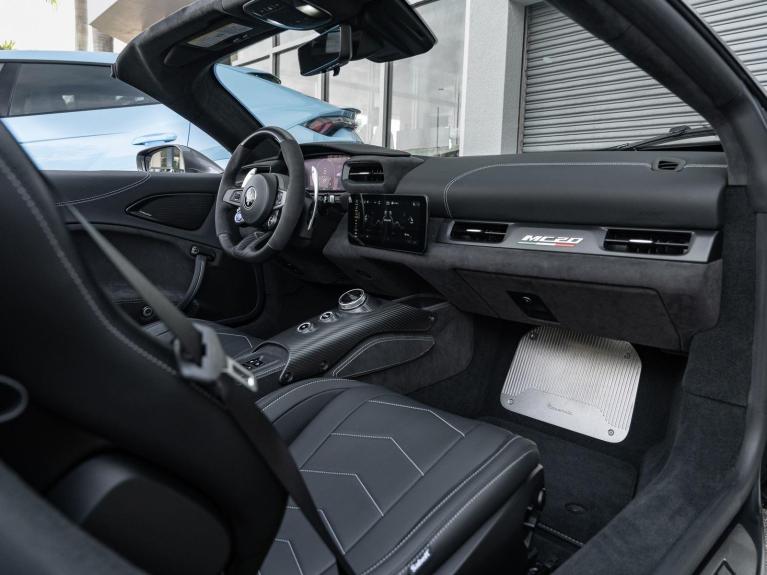 Used 2023 Maserati MC20 Cielo for sale Sold at Naples Motorsports Inc - Morgan of Naples in Naples FL 34104 2