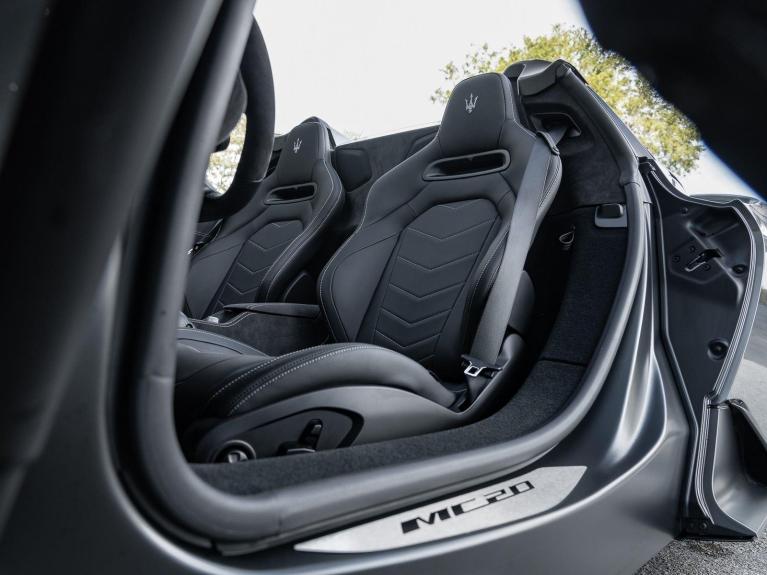 Used 2023 Maserati MC20 Cielo for sale Sold at Naples Motorsports Inc - Morgan of Naples in Naples FL 34104 4