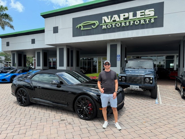 Used 1996 Land Rover Defender 130 for sale Sold at Naples Motorsports Inc - Morgan of Naples in Naples FL 34104 1