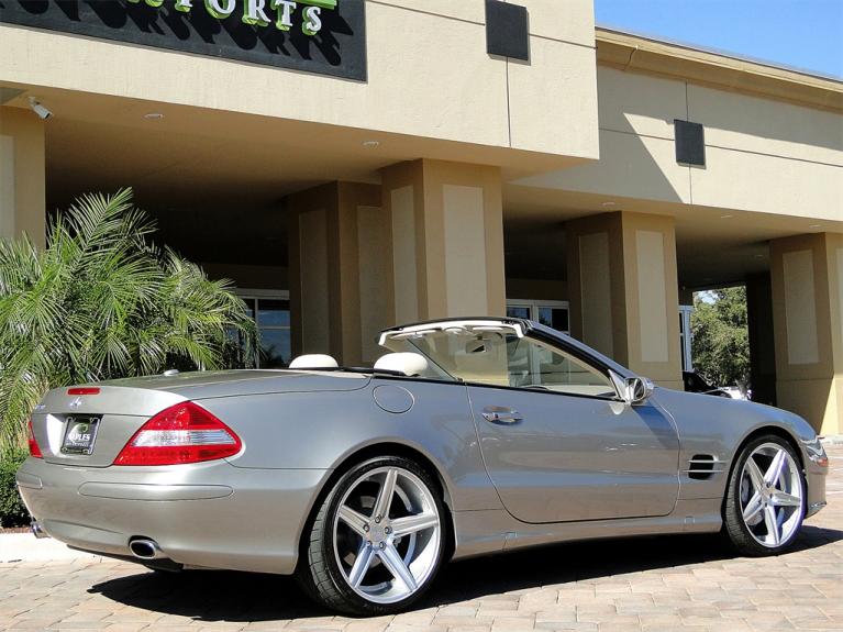 Used 2008 Mercedes-Benz SL-Class SL 550 for sale Sold at Naples Motorsports Inc - Morgan of Naples in Naples FL 34104 4