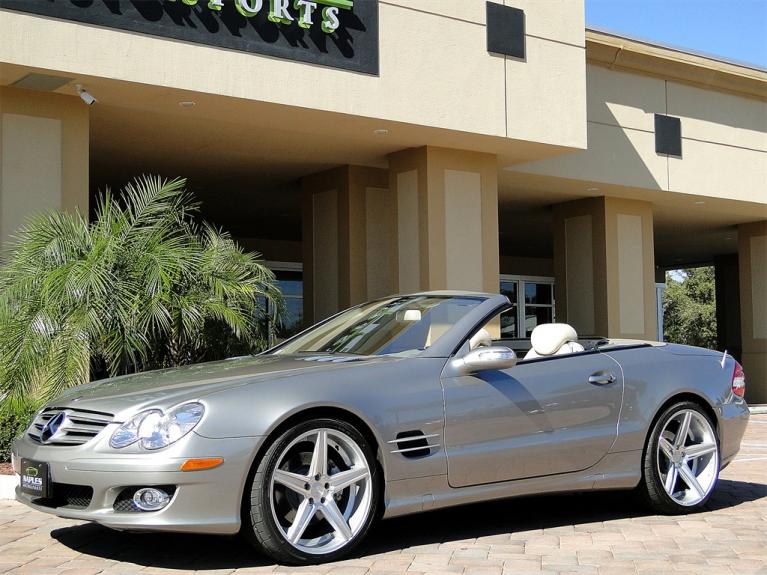 Used 2008 Mercedes-Benz SL-Class SL 550 for sale Sold at Naples Motorsports Inc - Morgan of Naples in Naples FL 34104 5