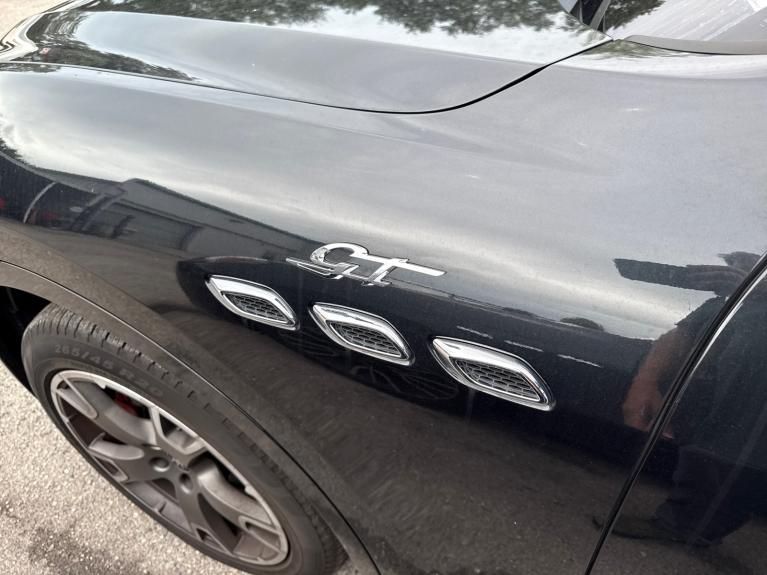 Used 2023 Maserati Levante GT for sale Sold at Naples Motorsports Inc - Morgan of Naples in Naples FL 34104 4