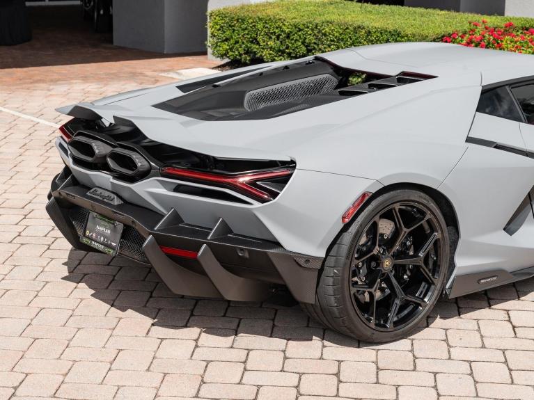 Used 2024 Lamborghini Revuelto Coupe for sale $678,832 at Naples Motorsports Inc - Morgan of Naples in Naples FL 34104 4