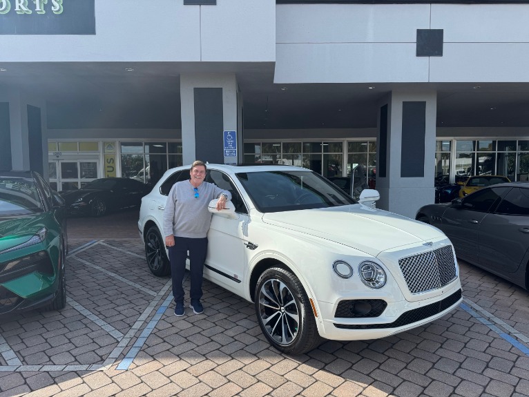 Used 2018 Bentley Bentayga Onyx Edition for sale Sold at Naples Motorsports Inc - Morgan of Naples in Naples FL 34104 1