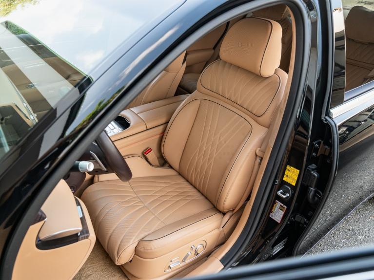 Used 2023 Genesis G90 e-SC for sale Sold at Naples Motorsports Inc - Morgan of Naples in Naples FL 34104 5