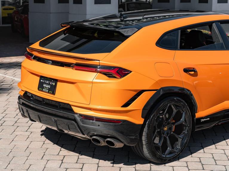 Used 2023 Lamborghini Urus Performante for sale Sold at Naples Motorsports Inc - Morgan of Naples in Naples FL 34104 3