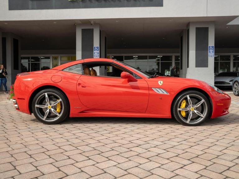Used 2014 Ferrari California for sale Sold at Naples Motorsports Inc - Morgan of Naples in Naples FL 34104 3