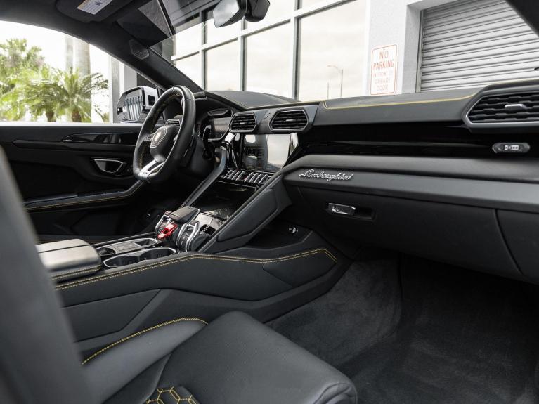 Used 2022 Lamborghini Urus AWD for sale $222,901 at Naples Motorsports Inc - Morgan of Naples in Naples FL 34104 2