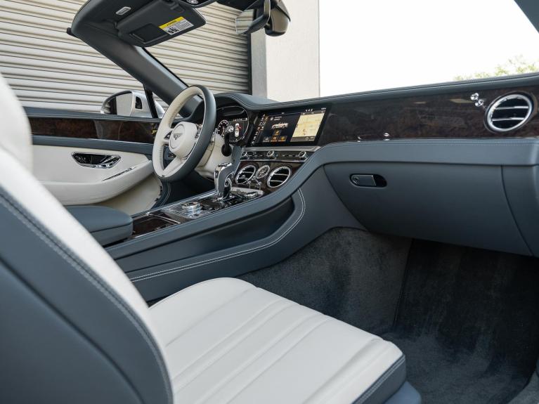Used 2022 Bentley Continental GTC GT V8 for sale $235,041 at Naples Motorsports Inc - Morgan of Naples in Naples FL 34104 2