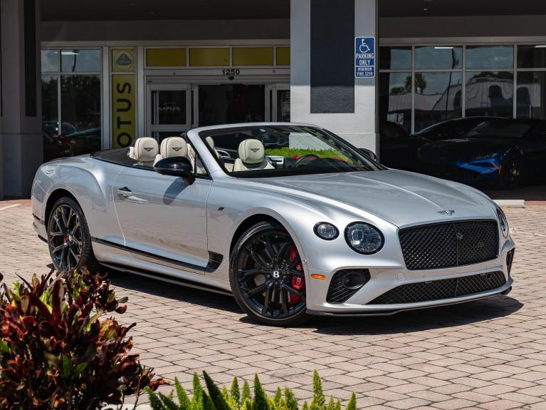 Used 2023 Bentley Continental GTC S GT V8 for sale $251,711 at Naples Motorsports Inc - Morgan of Naples in Naples FL 34104 4
