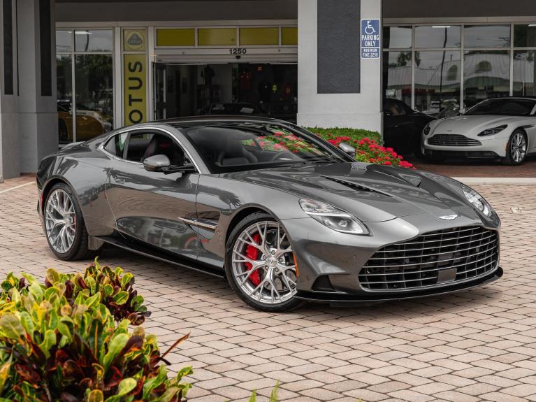 Used 2025 Aston Martin Vanquish Coupe for sale Sold at Naples Motorsports Inc - Morgan of Naples in Naples FL 34104 3