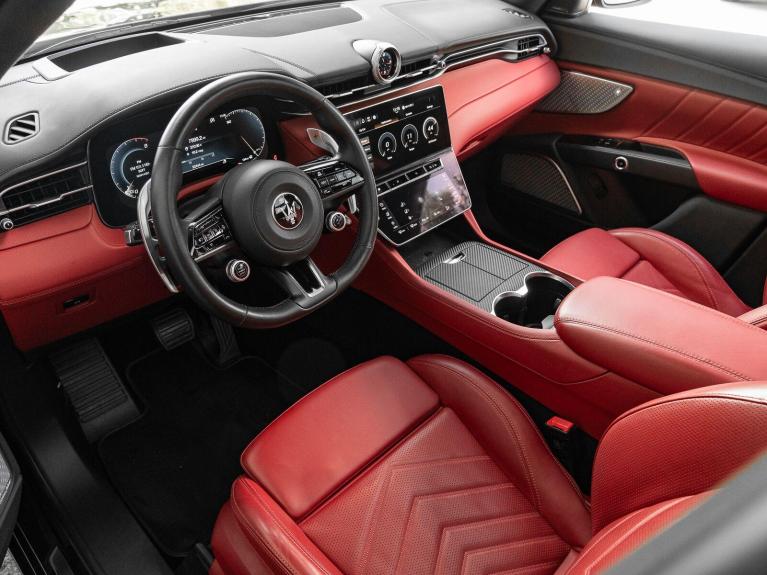 Used 2023 Maserati Grecale Trofeo for sale $64,341 at Naples Motorsports Inc - Morgan of Naples in Naples FL 34104 2