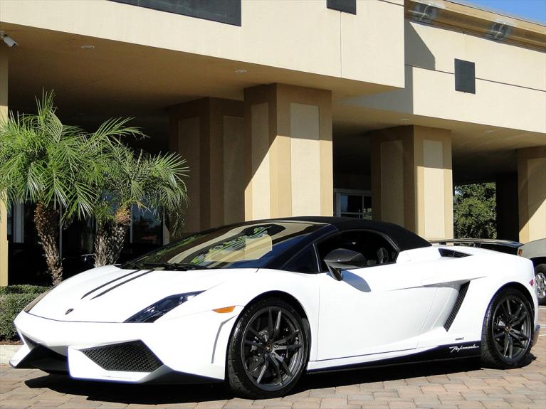 Used 2011 Lamborghini Gallardo LP 570-4 Spyder Performante for sale Sold at Naples Motorsports Inc - Morgan of Naples in Naples FL 34104 3