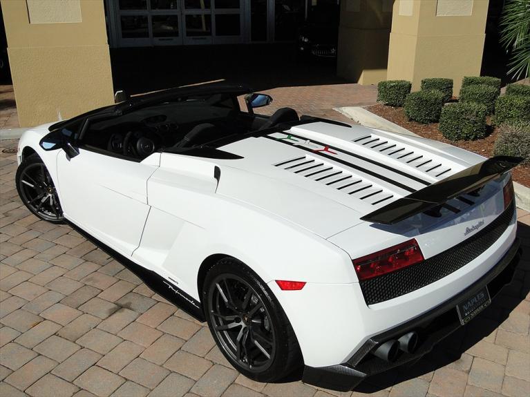 Used 2011 Lamborghini Gallardo LP 570-4 Spyder Performante for sale Sold at Naples Motorsports Inc - Morgan of Naples in Naples FL 34104 4