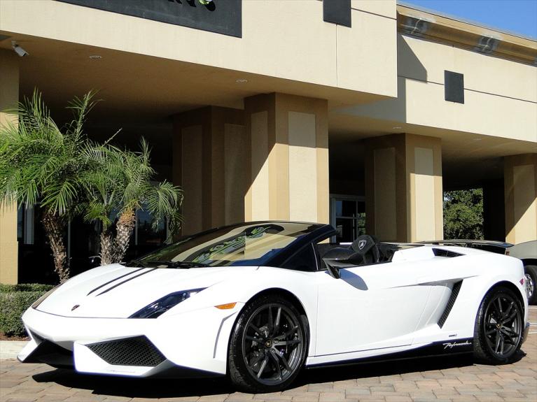 Used 2011 Lamborghini Gallardo LP 570-4 Spyder Performante for sale Sold at Naples Motorsports Inc - Morgan of Naples in Naples FL 34104 5