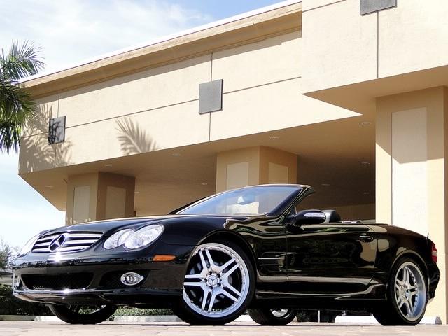 Used 2007 Mercedes-Benz SL-Class SL 550 for sale Sold at Naples Motorsports Inc - Morgan of Naples in Naples FL 34104 4