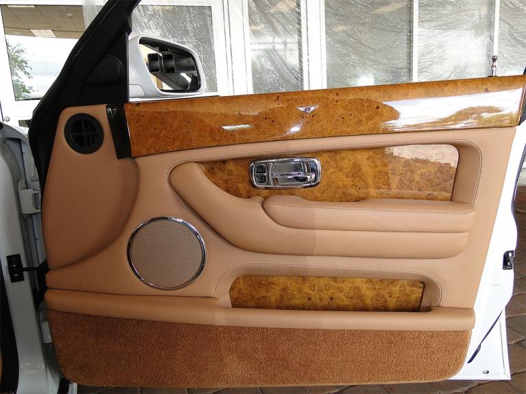 Used 2005 Bentley Arnage R for sale Sold at Naples Motorsports Inc - Morgan of Naples in Naples FL 34104 6