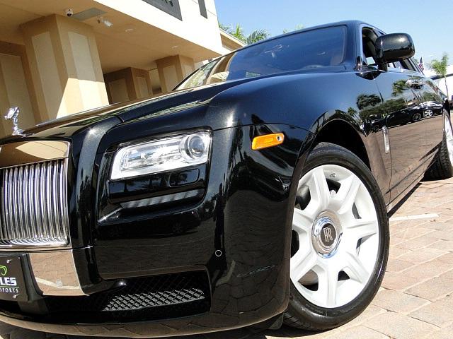 Used 2011 Rolls-Royce Ghost for sale Sold at Naples Motorsports Inc - Morgan of Naples in Naples FL 34104 5