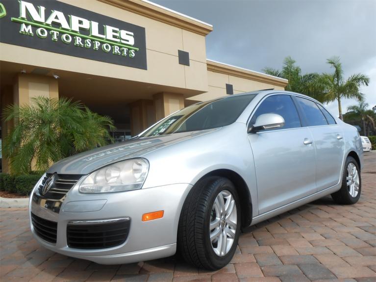 Used 2009 Volkswagen Jetta for sale Sold at Naples Motorsports Inc - Morgan of Naples in Naples FL 34104 4