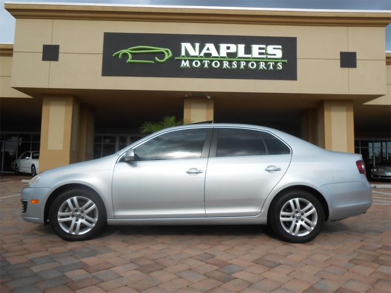 Used 2009 Volkswagen Jetta for sale Sold at Naples Motorsports Inc - Morgan of Naples in Naples FL 34104 5