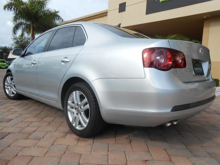 Used 2009 Volkswagen Jetta for sale Sold at Naples Motorsports Inc - Morgan of Naples in Naples FL 34104 6