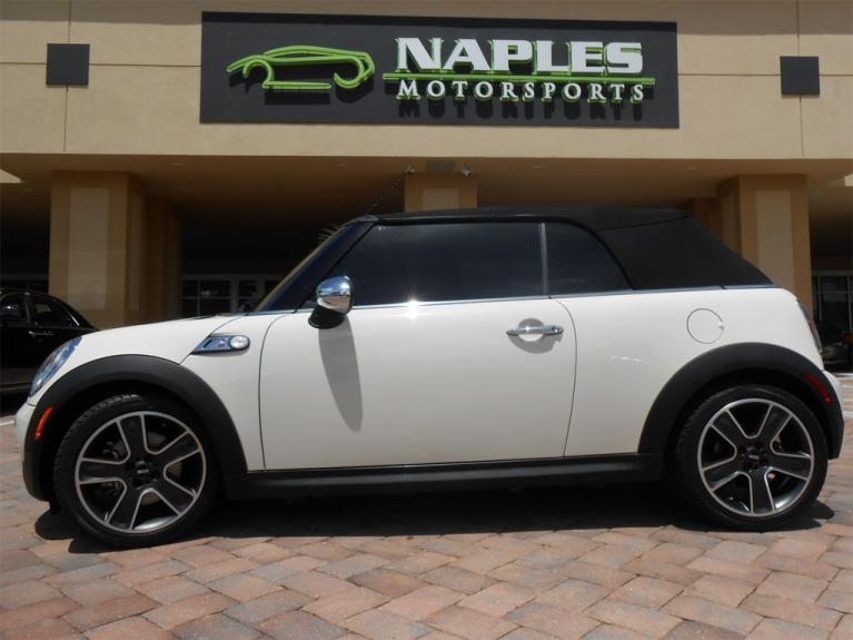 Used 2010 Mini Cooper S for sale Sold at Naples Motorsports Inc - Morgan of Naples in Naples FL 34104 5
