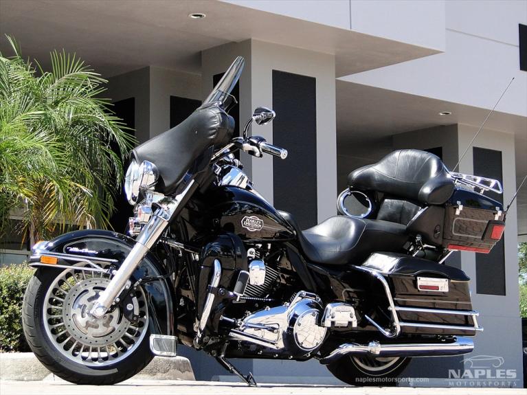 Used 2009 Harley-Davidson Custom for sale Sold at Naples Motorsports Inc - Morgan of Naples in Naples FL 34104 3