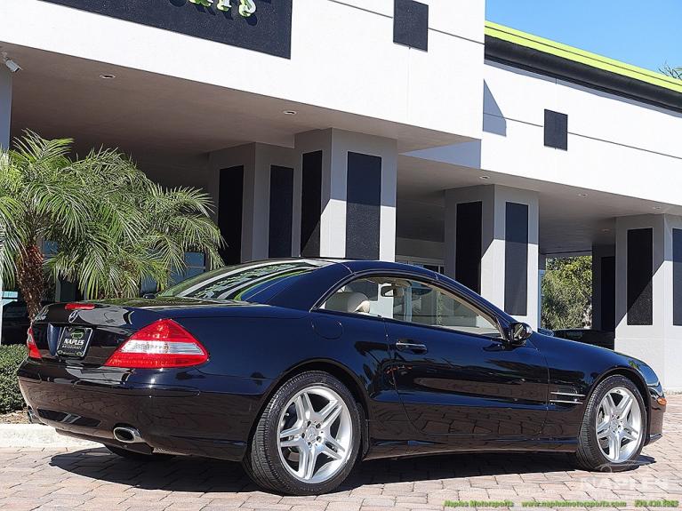 Used 2007 Mercedes-Benz SL-Class SL 550 for sale Sold at Naples Motorsports Inc - Morgan of Naples in Naples FL 34104 4
