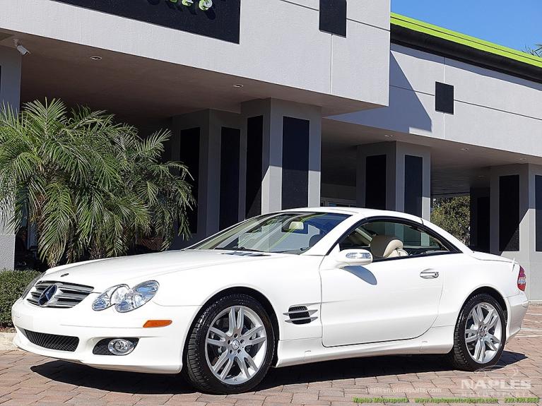 Used 2008 Mercedes-Benz SL-Class SL 550 for sale Sold at Naples Motorsports Inc - Morgan of Naples in Naples FL 34104 3