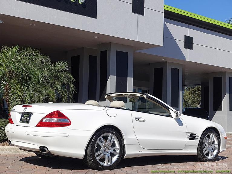 Used 2008 Mercedes-Benz SL-Class SL 550 for sale Sold at Naples Motorsports Inc - Morgan of Naples in Naples FL 34104 4