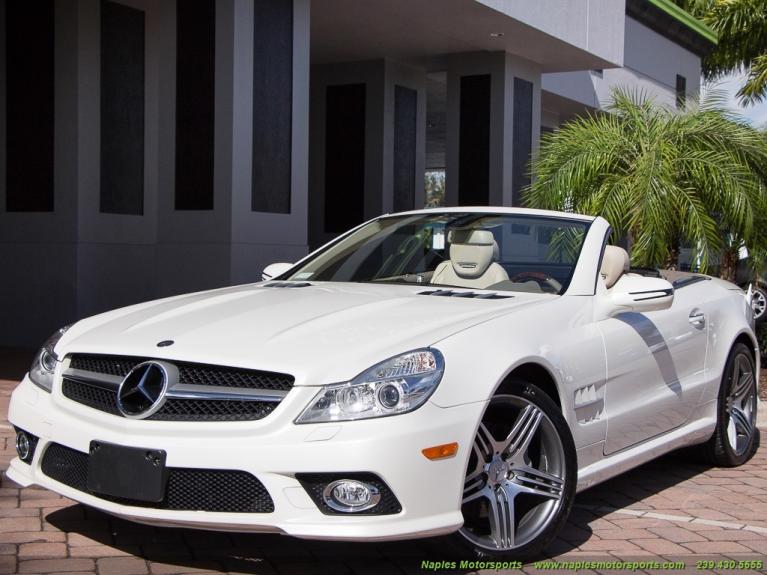 Used 2009 Mercedes-Benz SL-Class SL 550 for sale Sold at Naples Motorsports Inc - Morgan of Naples in Naples FL 34104 4